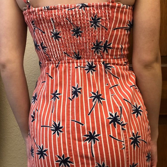 Super Cute Denim Dress - Picture 3 of 5